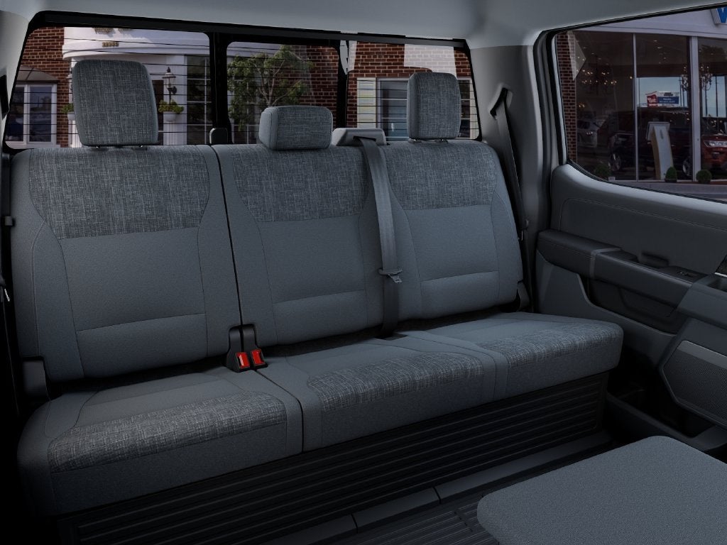 2027 Ford F-350SD XLT