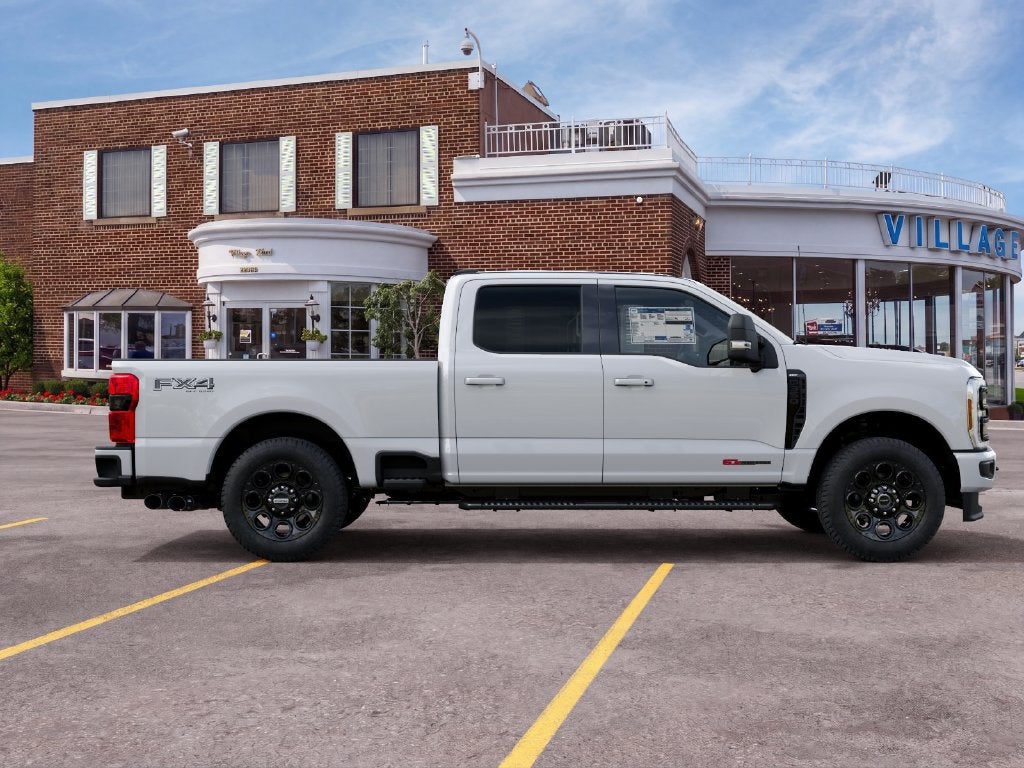 2027 Ford F-350SD XLT