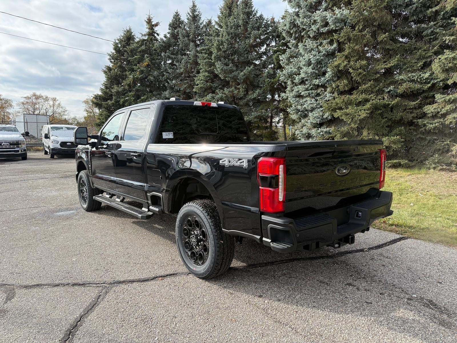 2026 Ford Super Duty F-350 SRW LARIAT