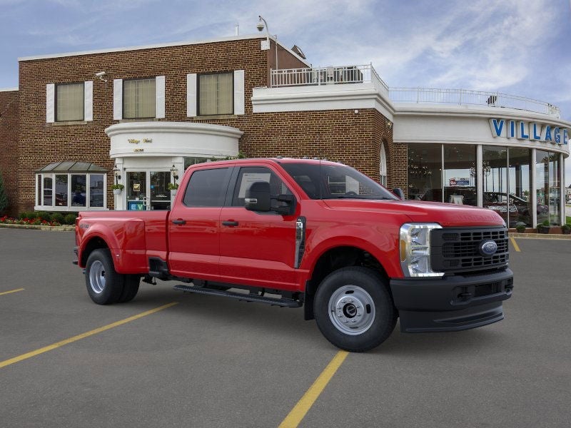 2026 Ford Super Duty F-350 DRW XL