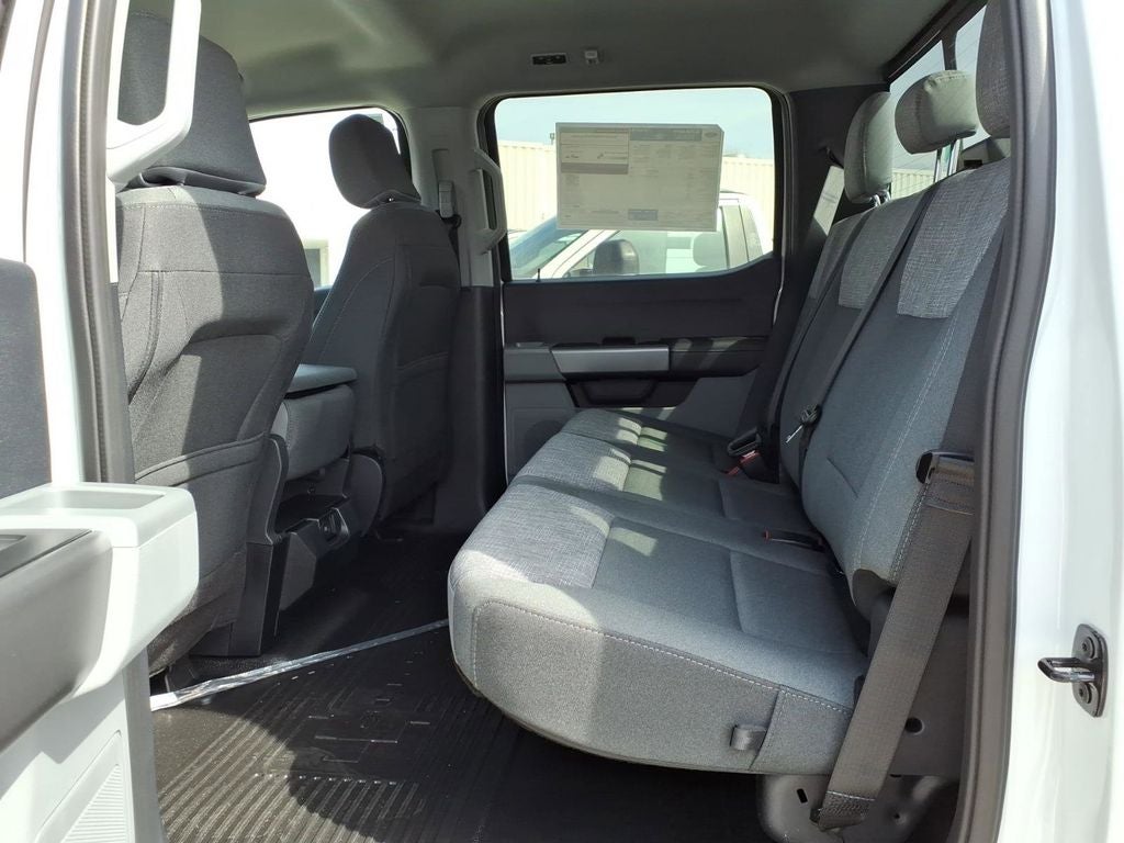 2026 Ford F-350SD XLT DRW