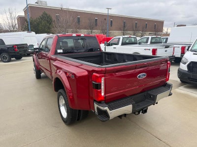 2026 Ford Super Duty F-450 DRW LARIAT