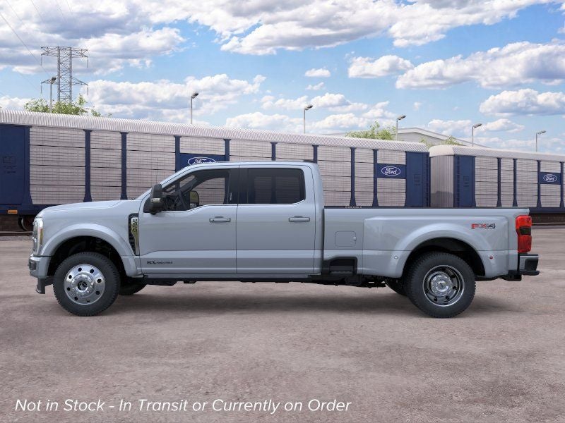 2026 Ford F-450SD Lariat DRW