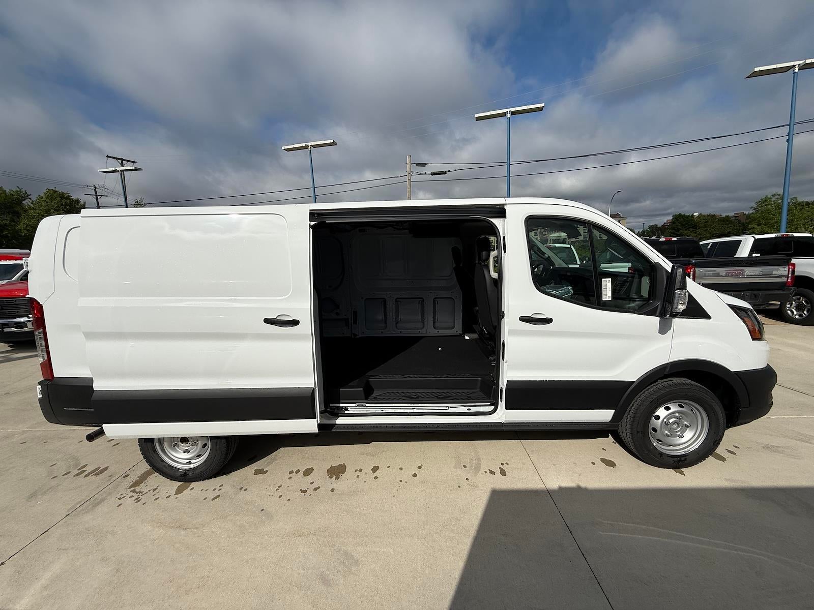 2025 Ford Transit Cargo Van Cargo Van