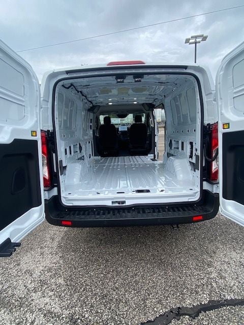 2027 Ford Transit-250 Base