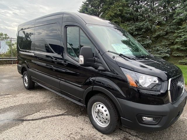 2027 Ford Transit-250 Base