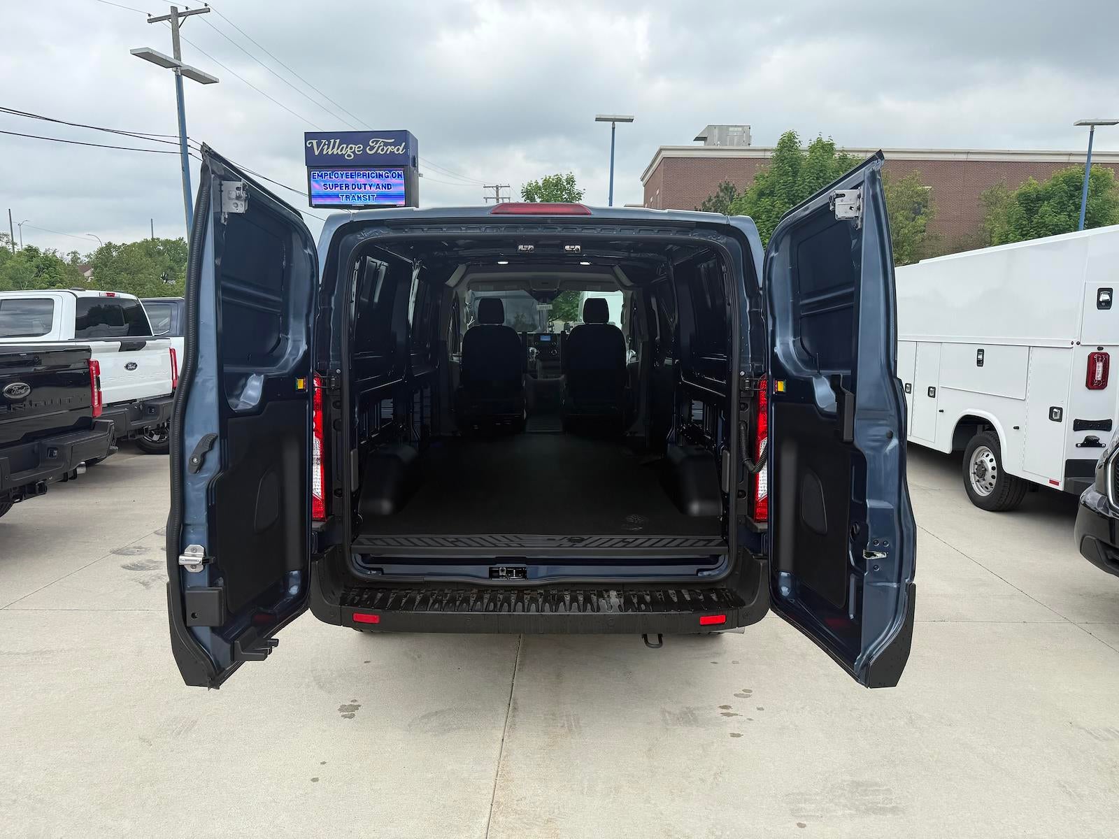 2025 Ford Transit Cargo Van Cargo Van