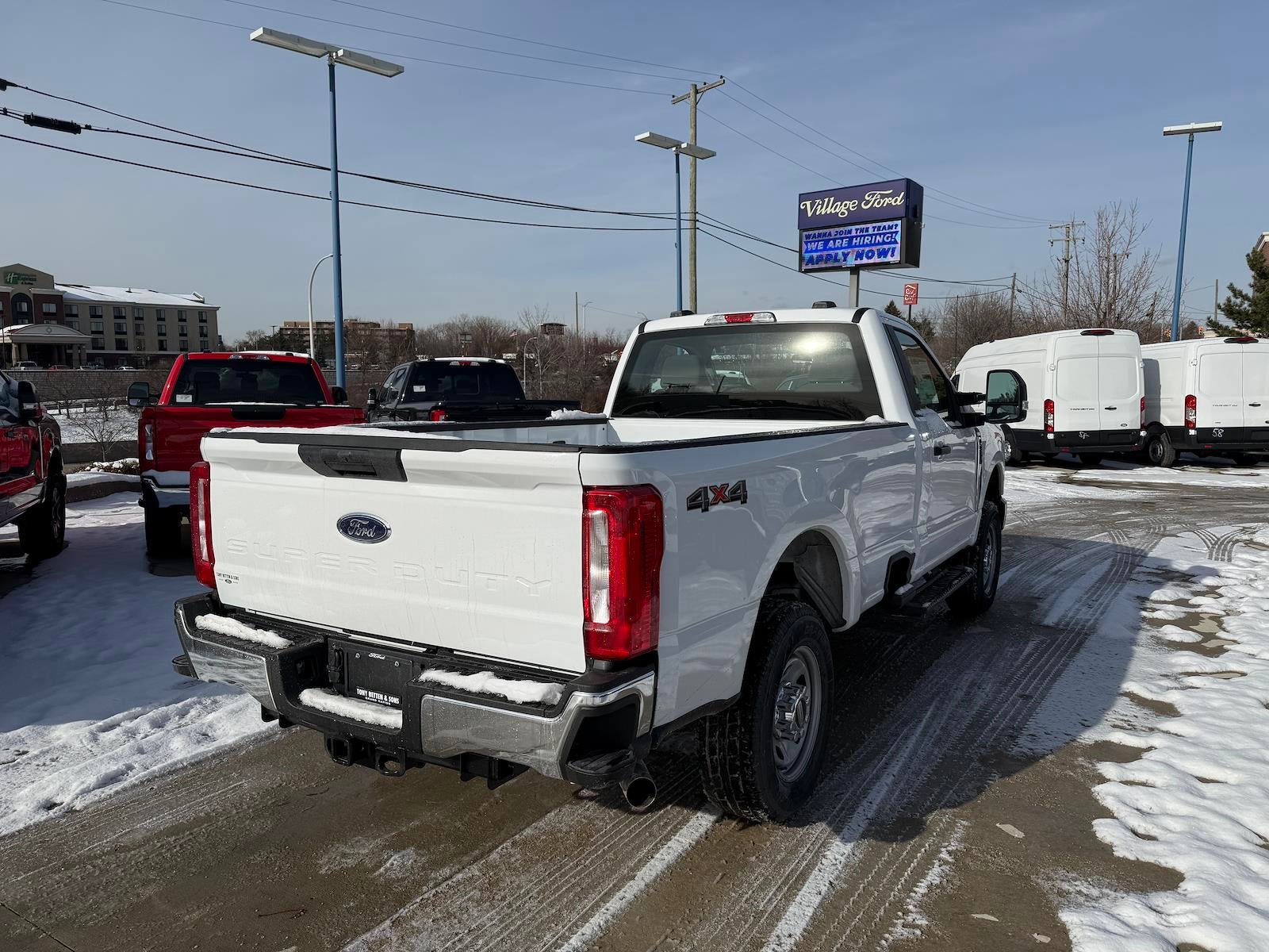 2026 Ford Super Duty F-350 SRW XL