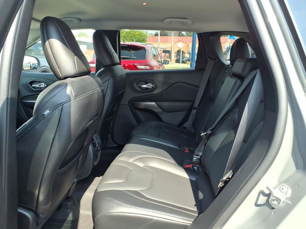 2021 Jeep Cherokee Latitude Lux