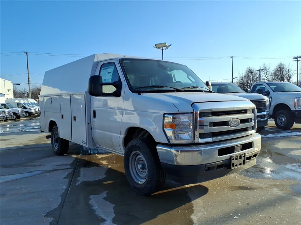 2026 Ford E-Series E-350 SD