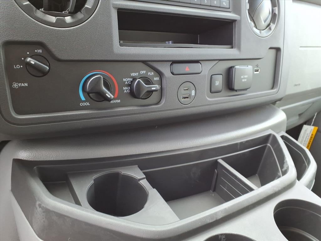 2026 Ford E-Series E-350 SD