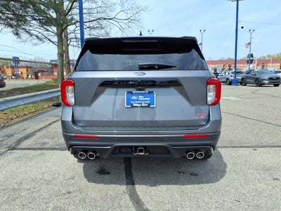 2022 Ford Explorer ST