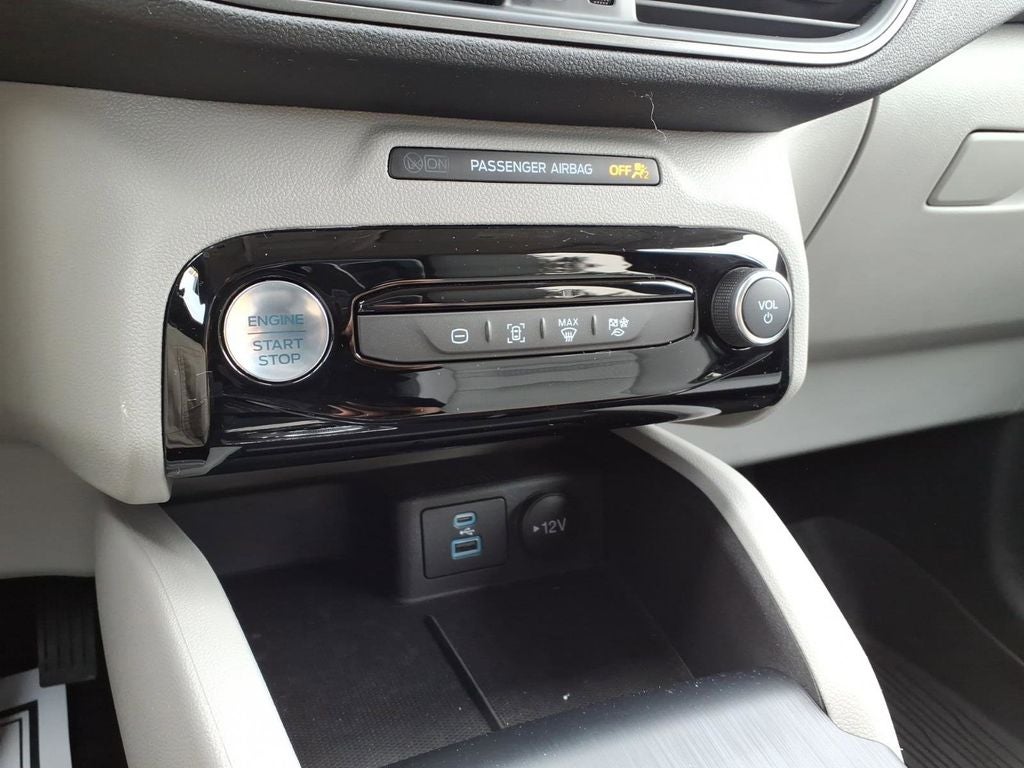 2023 Ford Escape Plug-In Hybrid Base