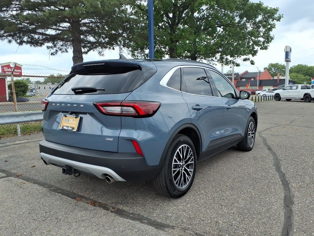 2024 Ford Escape Plug-In Hybrid Base