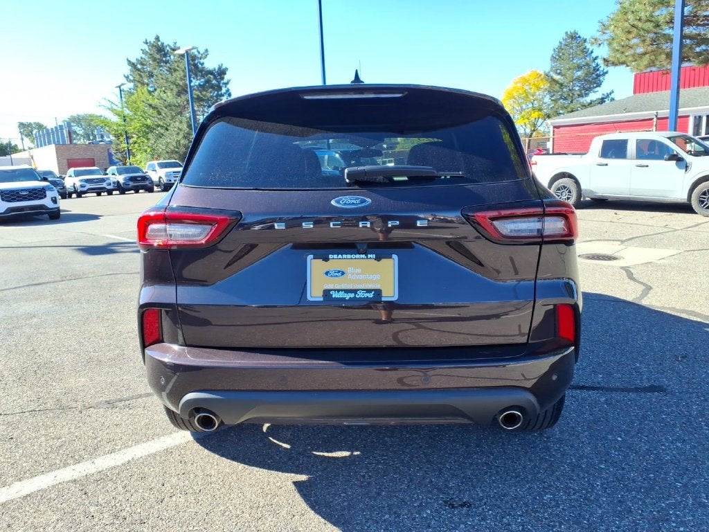 2023 Ford Escape ST-Line