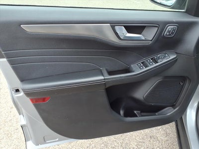 2021 Ford Escape Hybrid Titanium