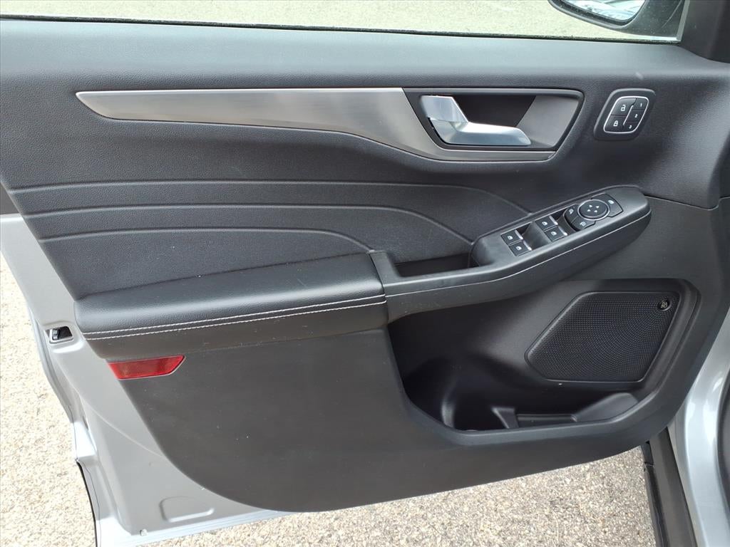 2021 Ford Escape Hybrid Titanium