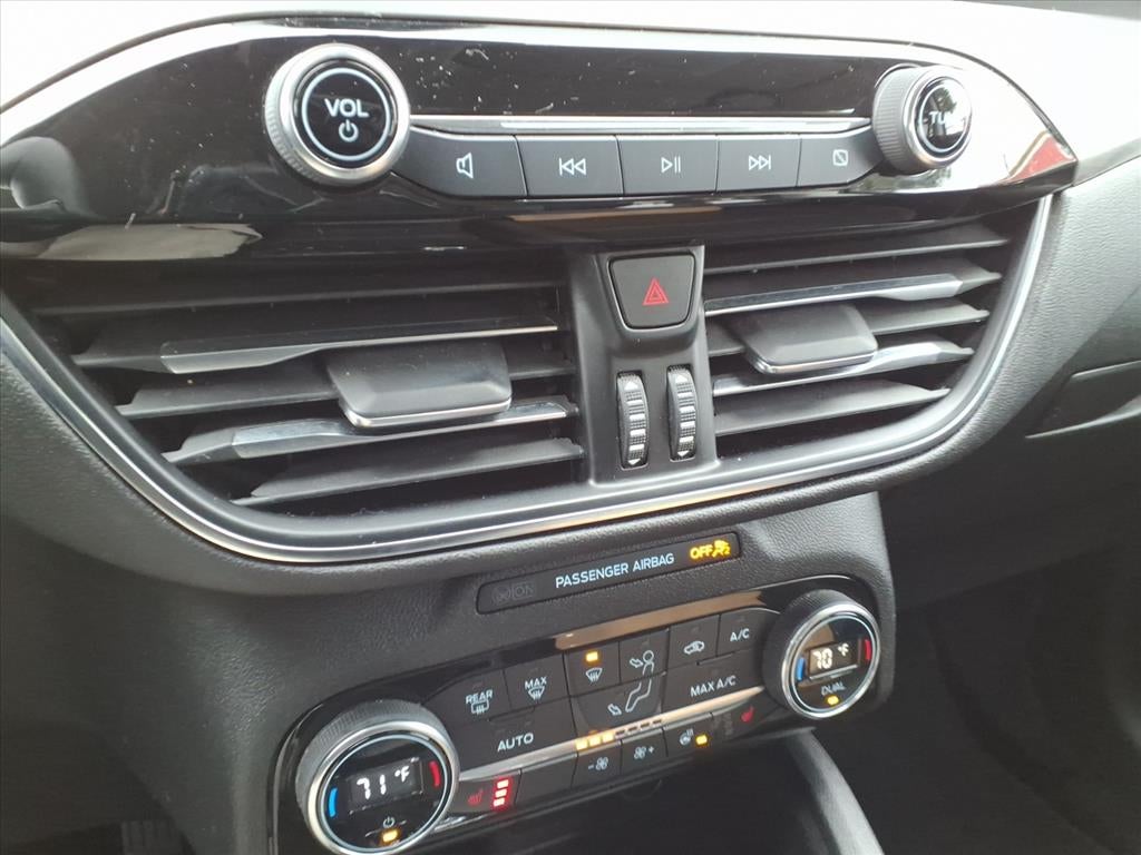 2021 Ford Escape Hybrid Titanium