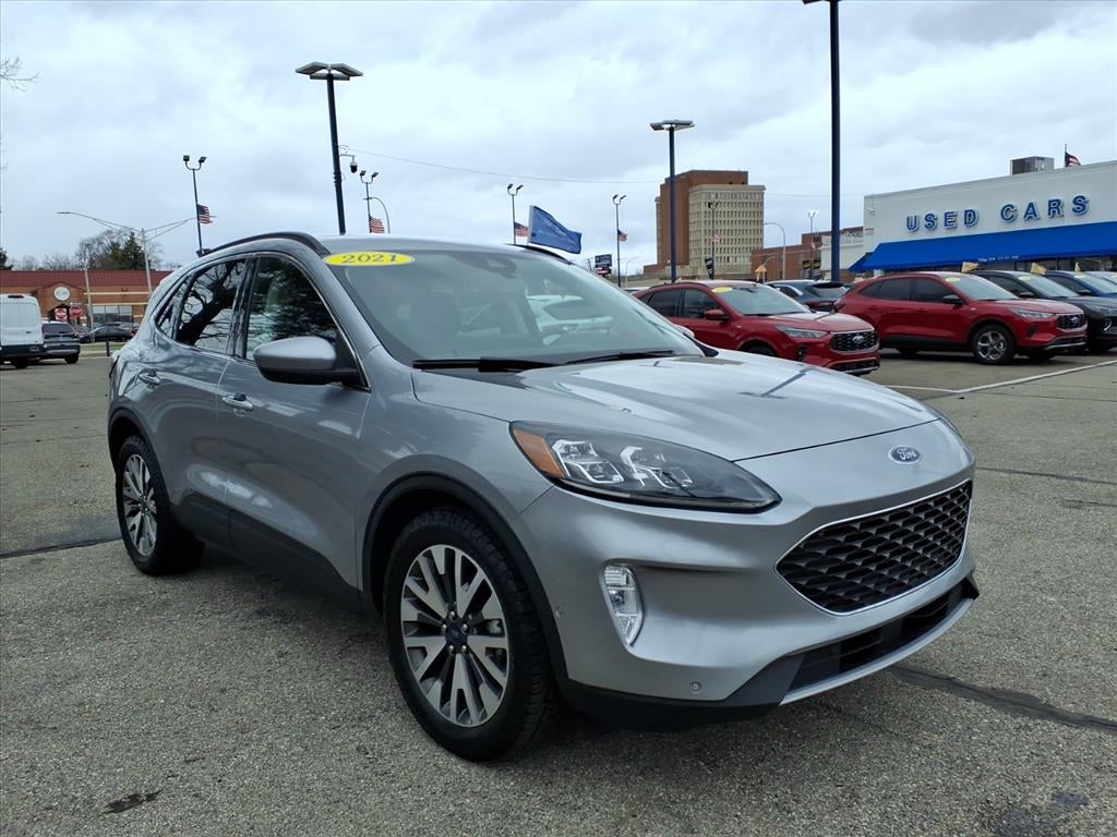 2021 Ford Escape Hybrid Titanium