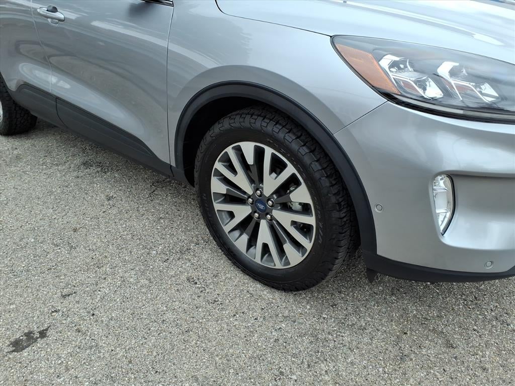 2021 Ford Escape Hybrid Titanium