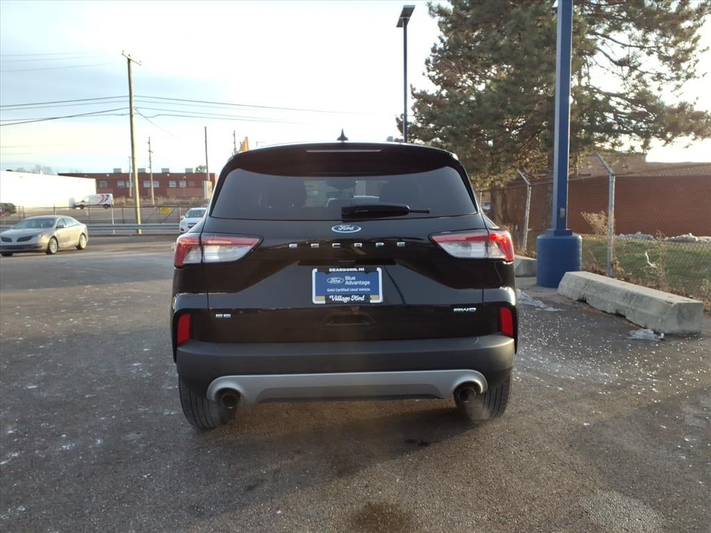 2022 Ford Escape SE