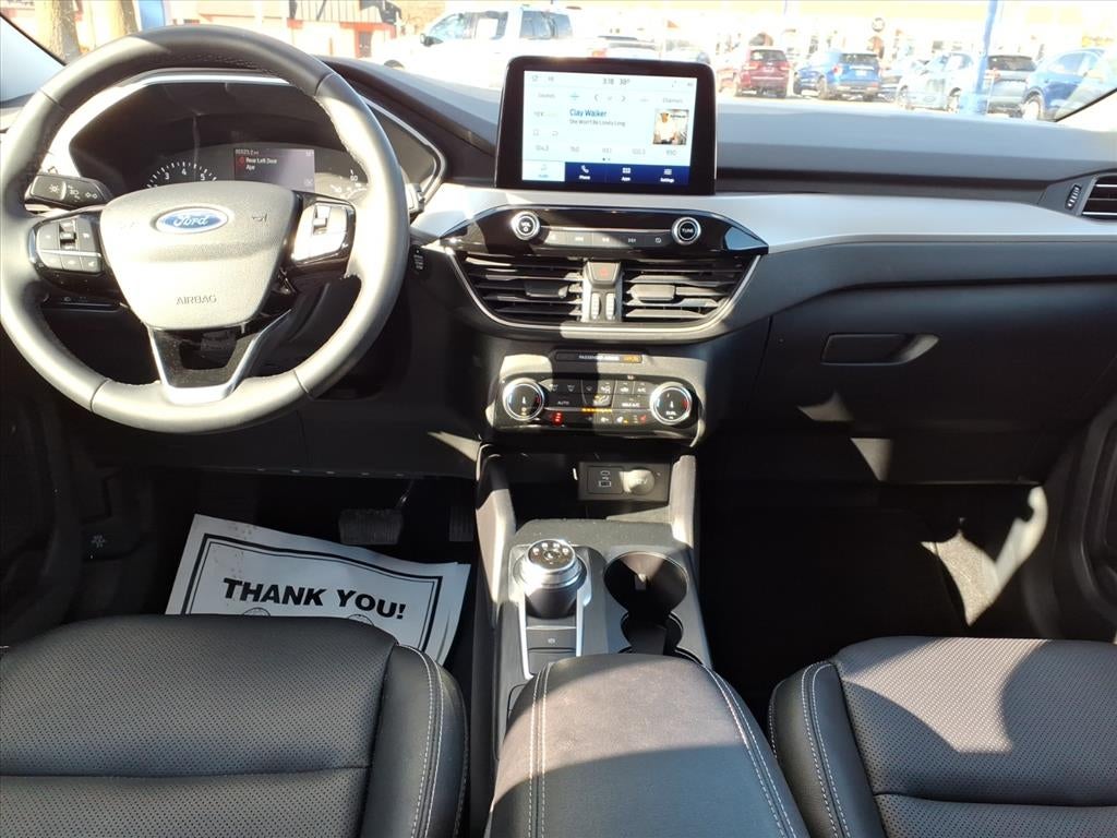 2022 Ford Escape SEL