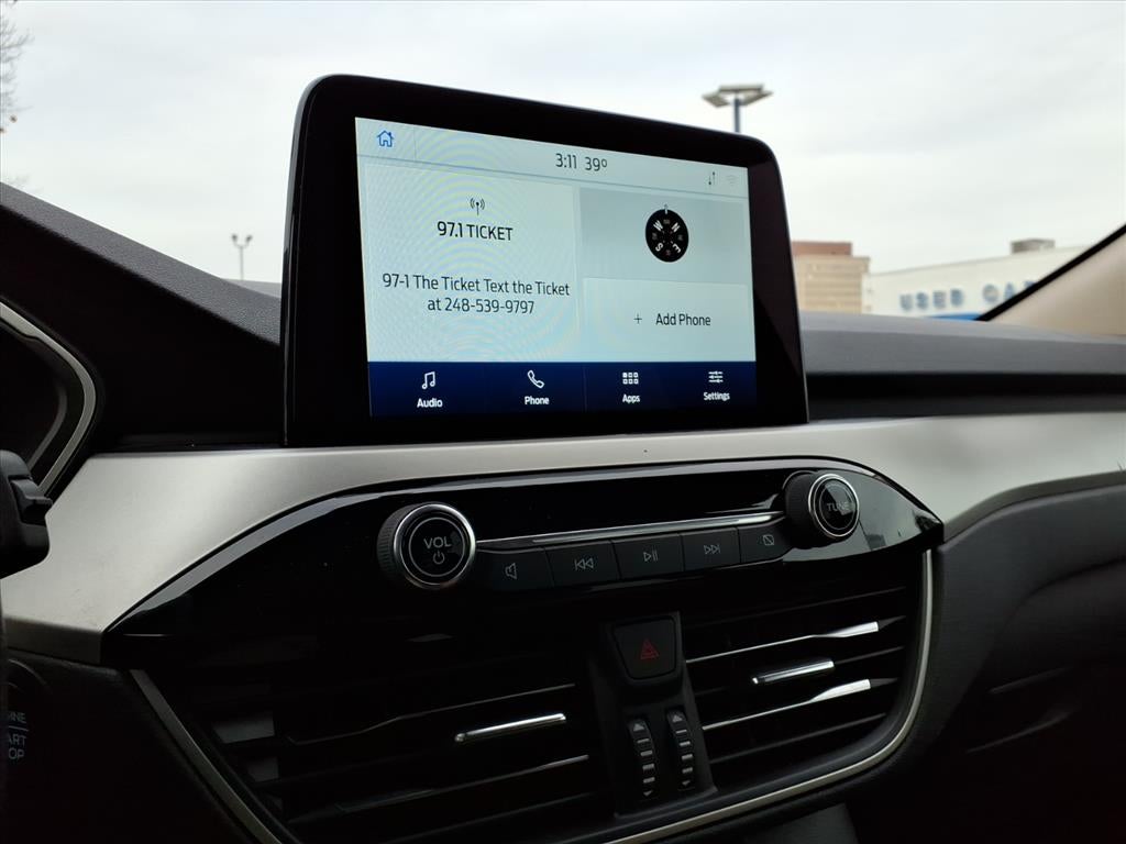 2020 Ford Escape SEL