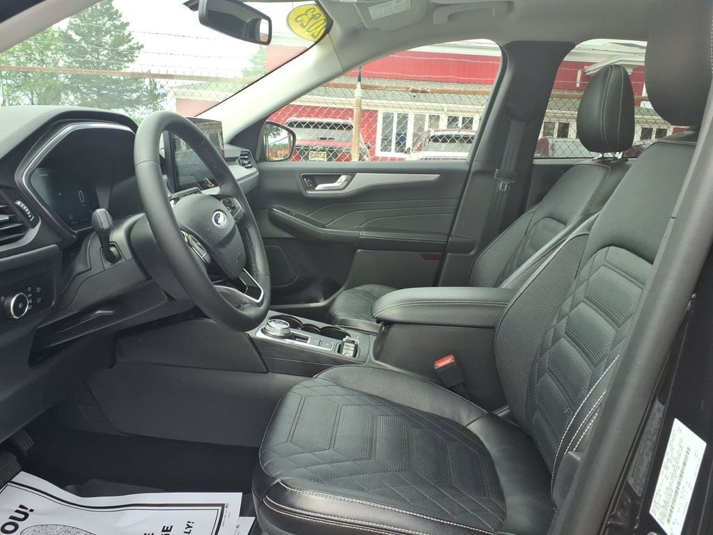 2023 Ford Escape Platinum