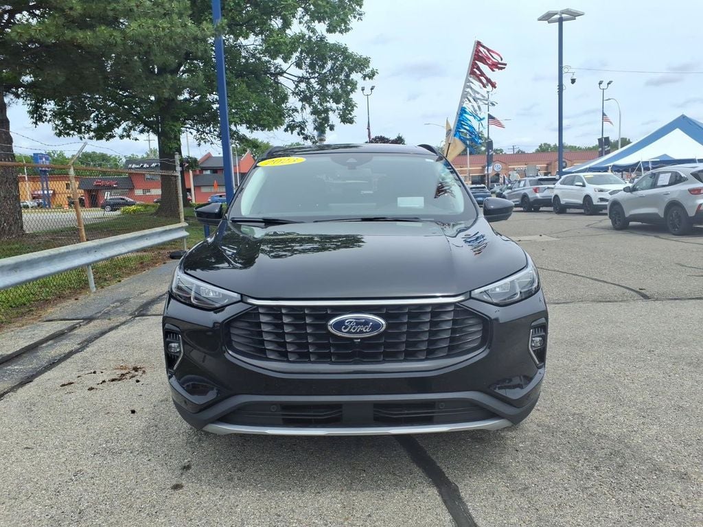 2023 Ford Escape Platinum