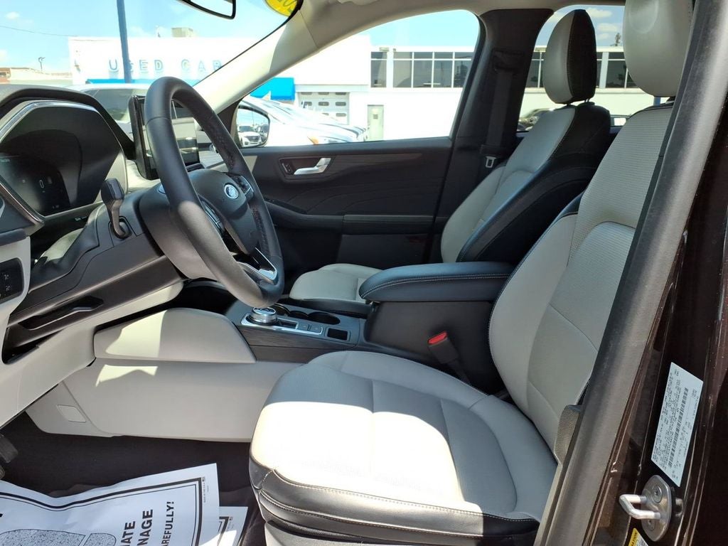 2023 Ford Escape Platinum