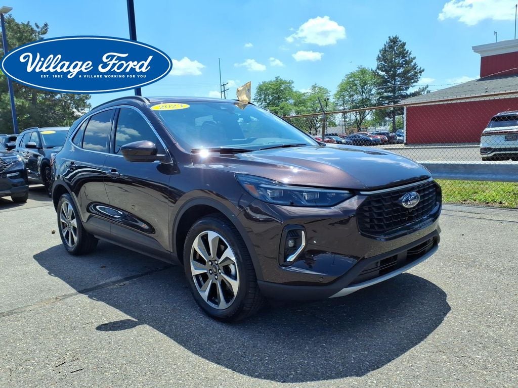 2023 Ford Escape Platinum