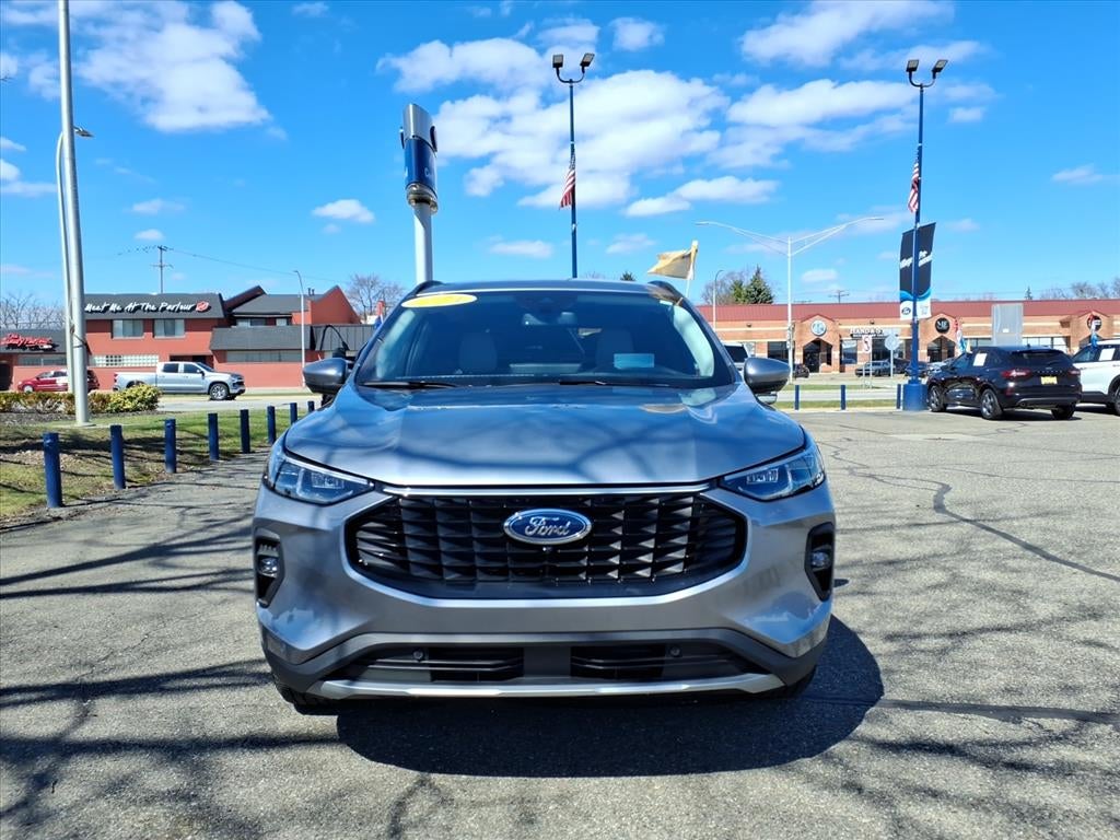 2024 Ford Escape Platinum