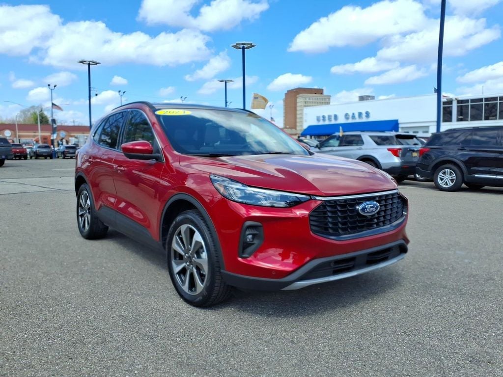 2024 Ford Escape Platinum