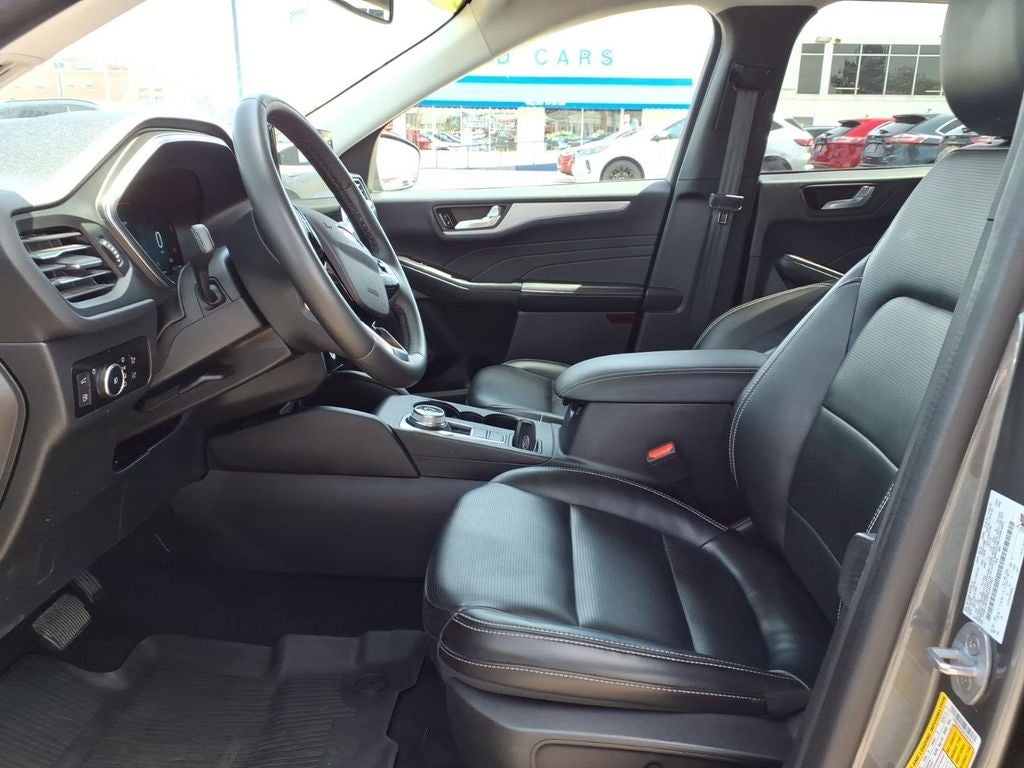 2023 Ford Escape Hybrid Platinum