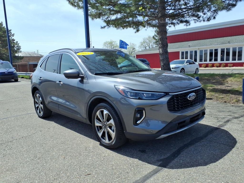 2023 Ford Escape Hybrid Platinum