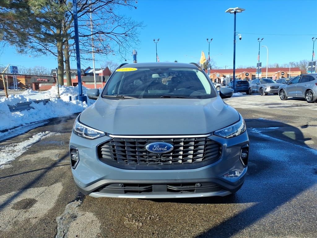 2023 Ford Escape Hybrid Platinum