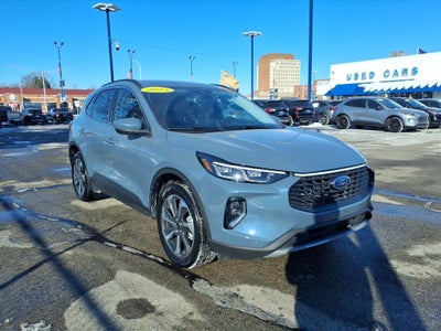 2023 Ford Escape Hybrid Platinum