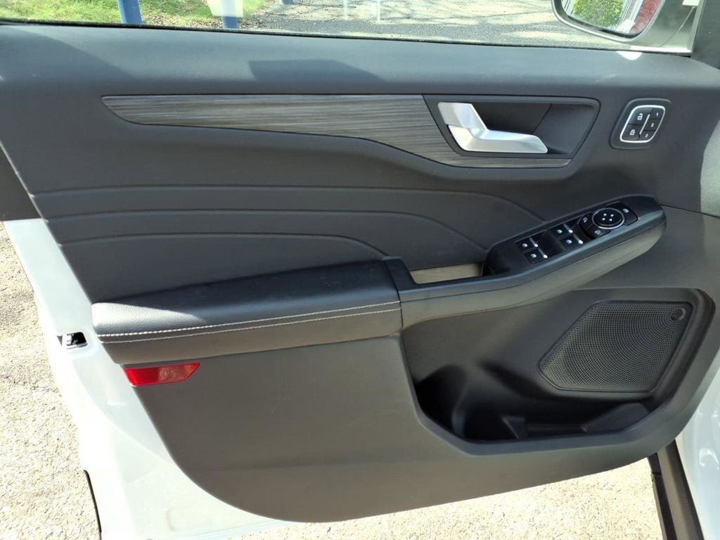 2023 Ford Escape Hybrid Platinum