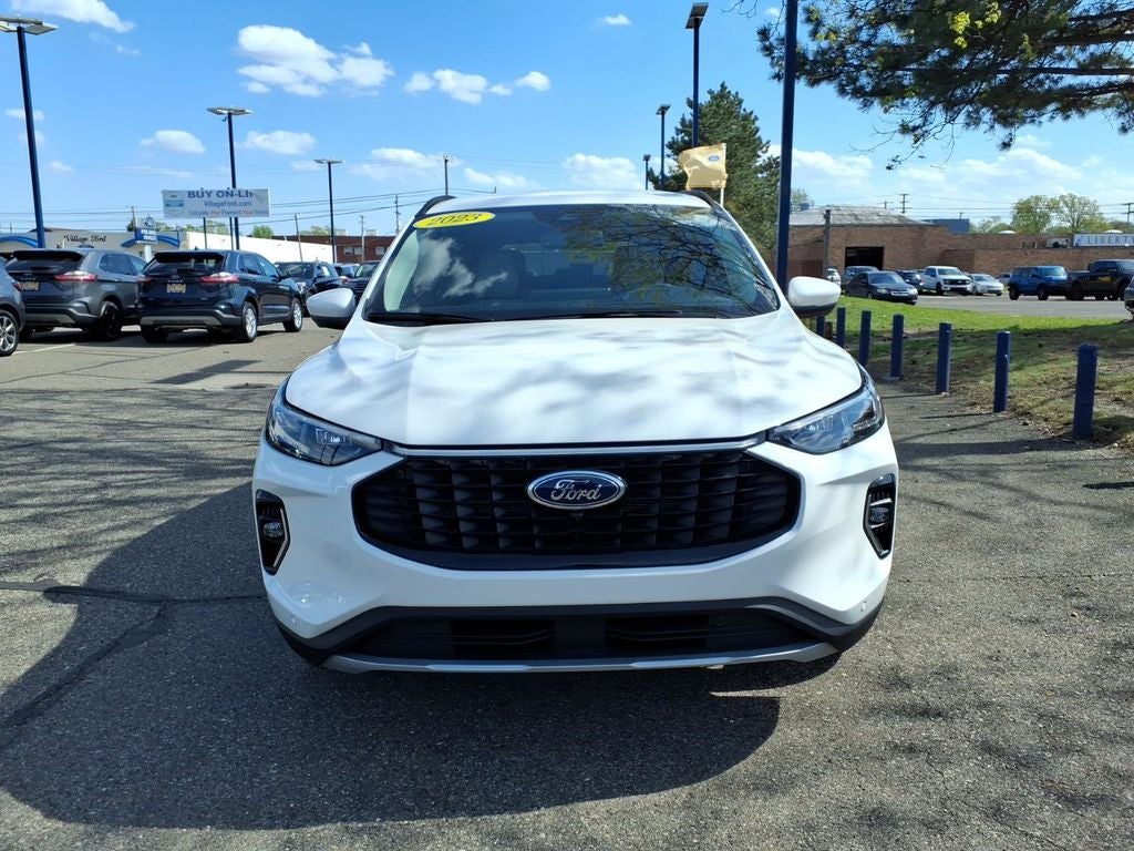 2023 Ford Escape Hybrid Platinum