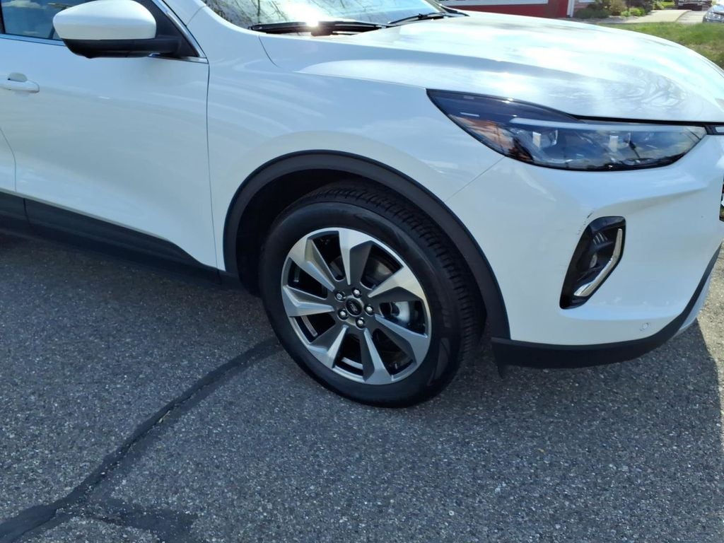 2023 Ford Escape Hybrid Platinum