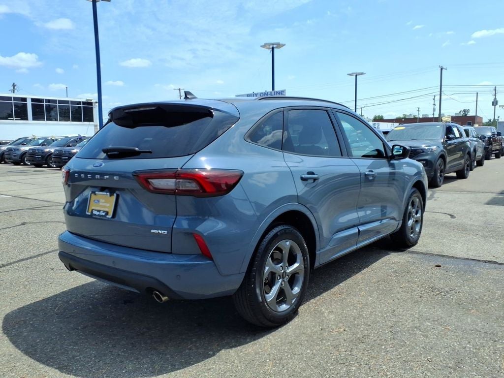 2024 Ford Escape ST-Line