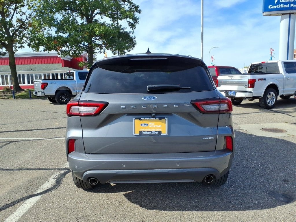 2023 Ford Escape ST-Line