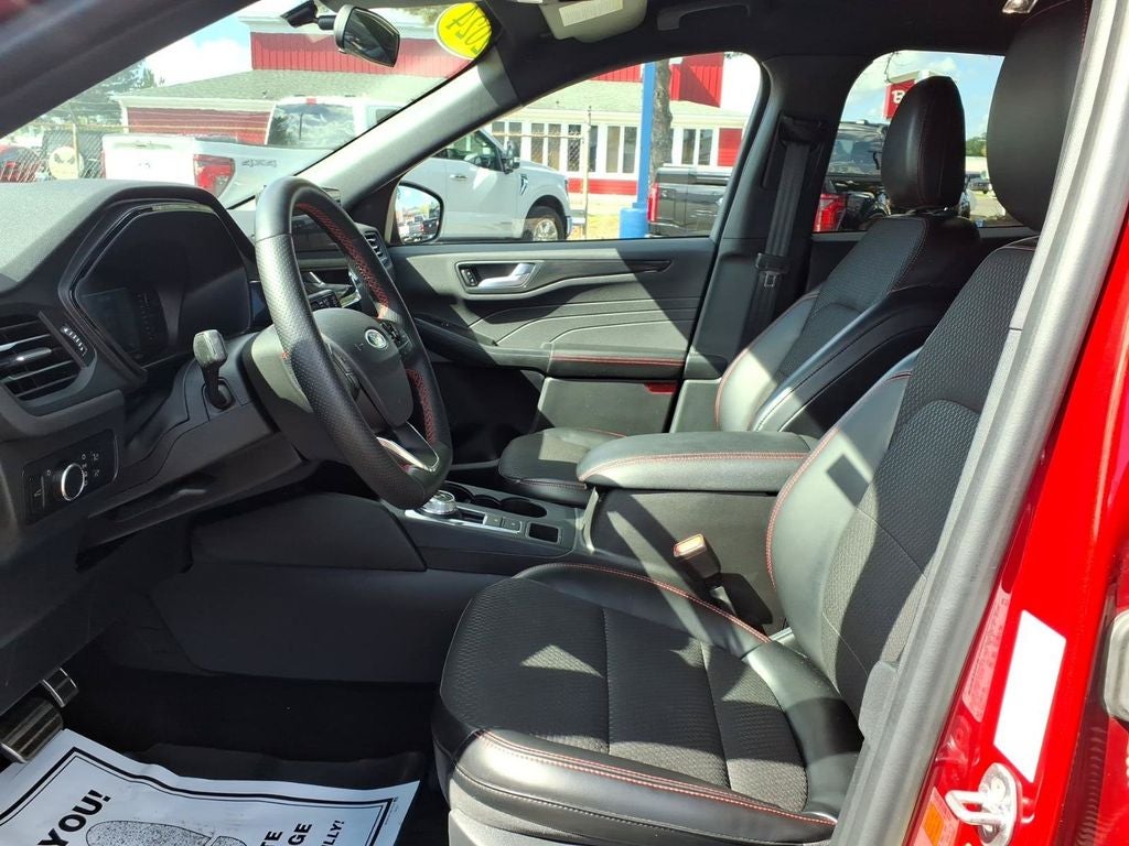 2024 Ford Escape ST-Line