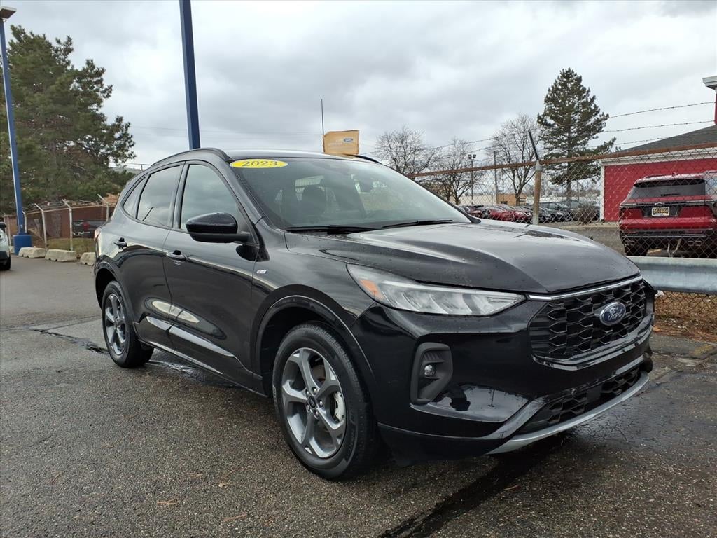 2023 Ford Escape ST-Line Select
