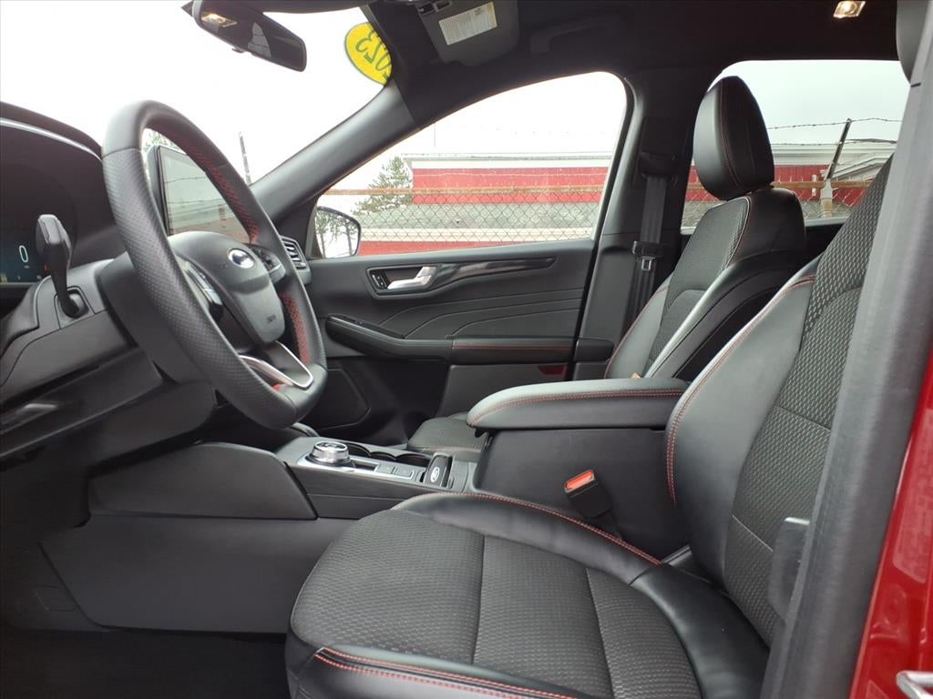 2023 Ford Escape ST-Line Select