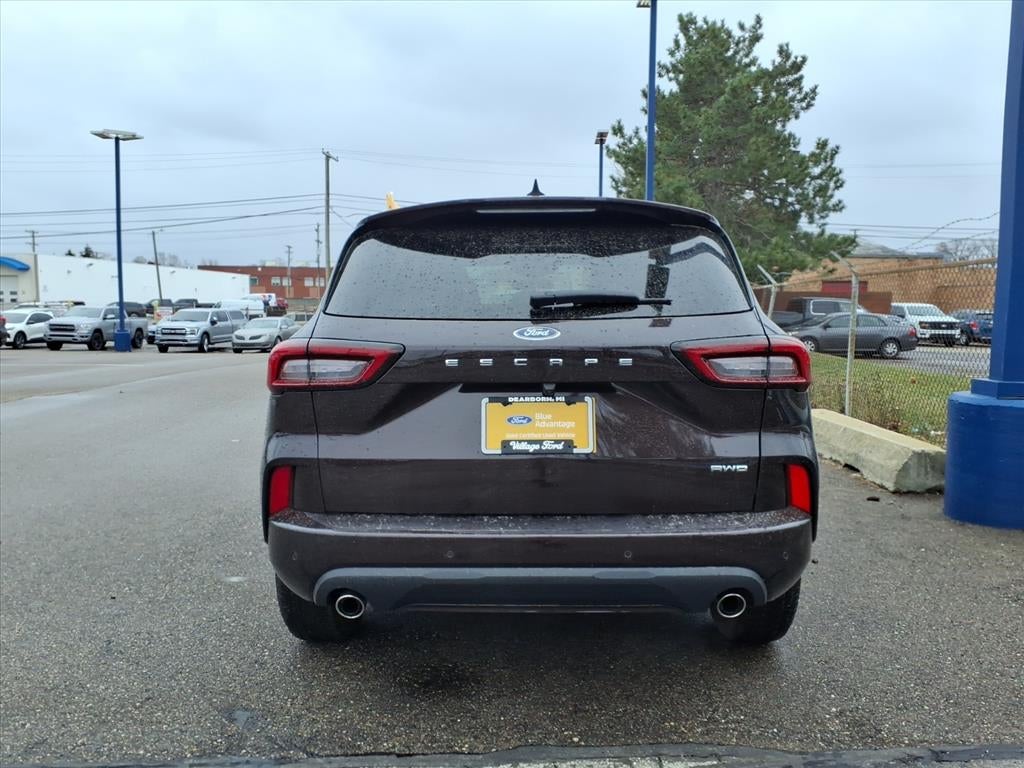 2023 Ford Escape ST-Line Select