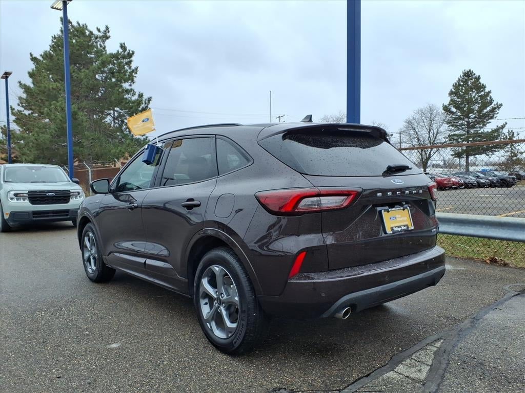2023 Ford Escape ST-Line Select