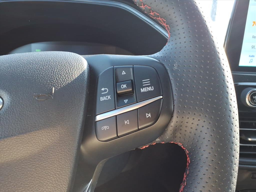 2025 Ford Escape Hybrid ST-Line Select