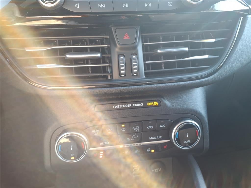 2025 Ford Escape Hybrid ST-Line Select