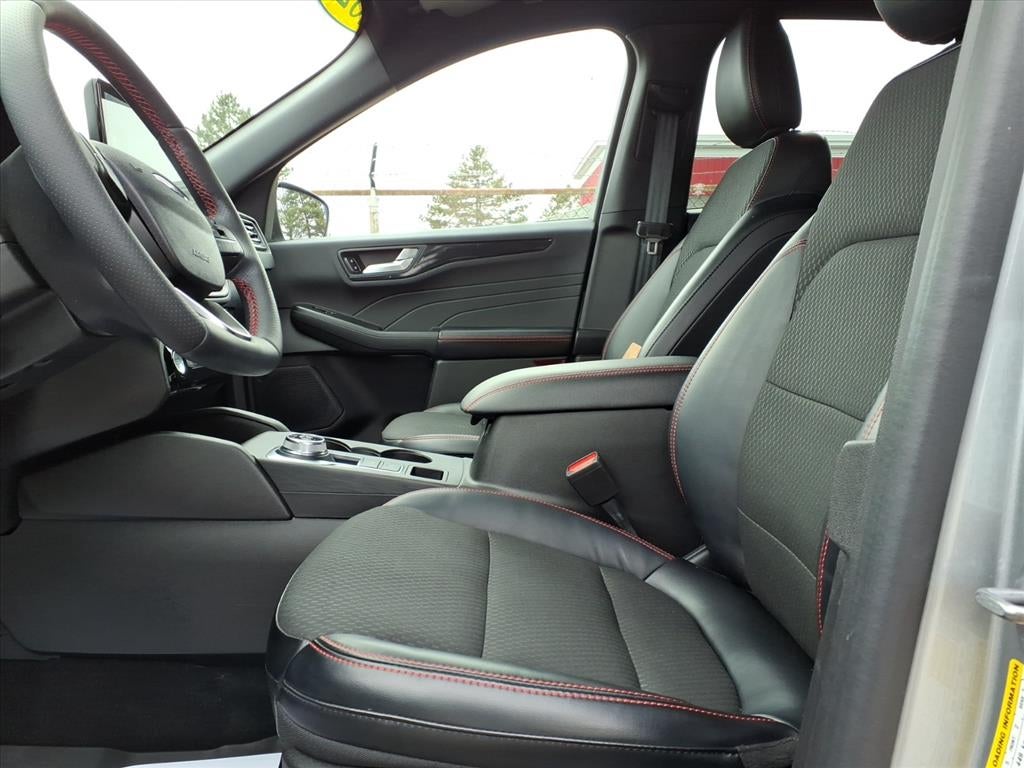 2023 Ford Escape ST-Line Elite